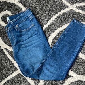 EUC PAIGE VERDUGO CROP JEANS,  size 29